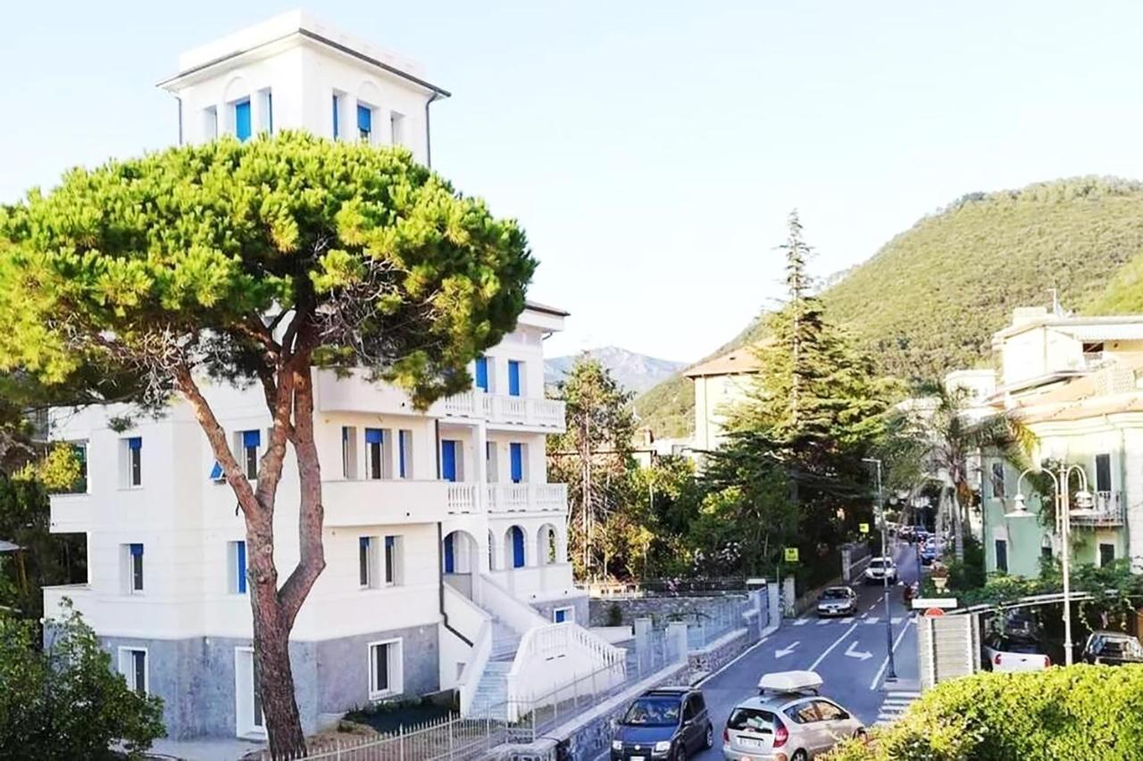 Villa Schiaffino Appartamento Al Primo Piano дева Марина Экстерьер фото